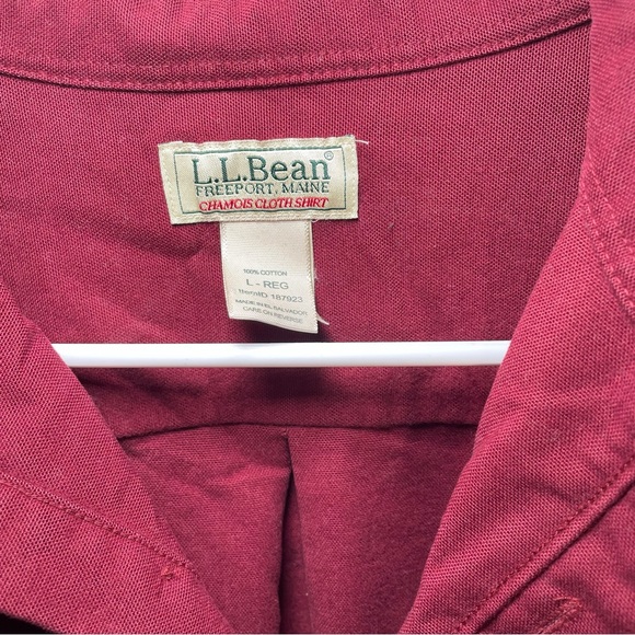 L L Bean Casual Button Up - Picture 3 of 6